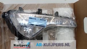 Gebrauchte Nebelscheinwerfer rechts vorne Kia Sportage (SL) 2.0 CRDi 16V VGT 4x4 Preis € 65,00 Margenregelung angeboten von Autorecycling Kuijpers