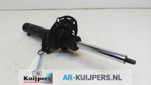 Used Fronts shock absorber, left Volkswagen Golf VIII (CD1) 1.0 TSI 12V Price € 35,00 Margin scheme offered by Autorecycling Kuijpers