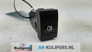 Used Fog light switch Kia Sorento I (JC) 2.5 CRDi 16V Price € 10,00 Margin scheme offered by Autorecycling Kuijpers