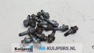 Used Set of wheel bolts Citroen C4 Coupé (LA) 1.4 16V Price € 10,00 Margin scheme offered by Autorecycling Kuijpers