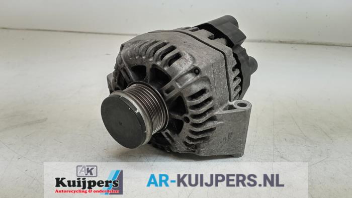 Begagnade Dynamo Fiat Punto Evo (199) 1.3 JTD Multijet 85 16V Euro 5 Pris € 25,00 Marginaltabell erbjuds av Autorecycling Kuijpers