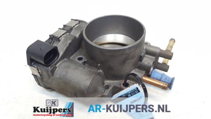 Begagnade Spjällhus Audi A6 Avant Quattro (C5) 3.0 V6 30V Pris € 35,00 Marginaltabell erbjuds av Autorecycling Kuijpers