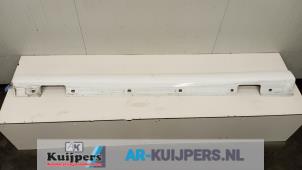 Used Side skirt, left Mercedes CLA (117.3) 1.6 CLA-180 16V Price € 75,00 Margin scheme offered by Autorecycling Kuijpers