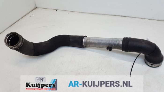 Gebrauchte Intercooler Schlauch Volkswagen Phaeton (3D) 5.0 V10 TDI 4Motion Preis € 50,00 Margenregelung angeboten von Autorecycling Kuijpers