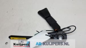 Used Front seatbelt buckle, right Opel Meriva 1.6 16V Price € 20,00 Margin scheme offered by Autorecycling Kuijpers