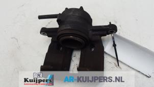 Used Front brake calliper, left Smart Forfour (454) 1.0 12V Price € 30,00 Margin scheme offered by Autorecycling Kuijpers