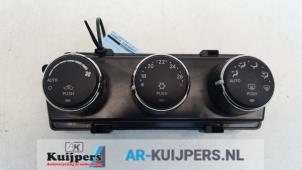 Usados Panel de control de calefacción Dodge Avenger (JS) 2.0 16V Precio € 50,00 Norma de margen ofrecido por Autorecycling Kuijpers