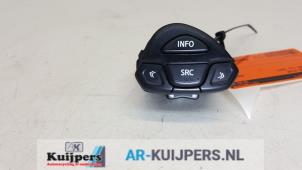 Used Steering wheel mounted radio control Nissan Almera (N16) 1.8 16V Price € 30,00 Margin scheme offered by Autorecycling Kuijpers