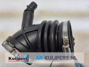 Used Air intake hose BMW 3 serie (E46/4) 318i Price € 25,00 Margin scheme offered by Autorecycling Kuijpers