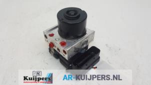 Used ABS pump Peugeot 206 (2A/C/H/J/S) 1.4 XR,XS,XT,Gentry Price € 175,00 Margin scheme offered by Autorecycling Kuijpers
