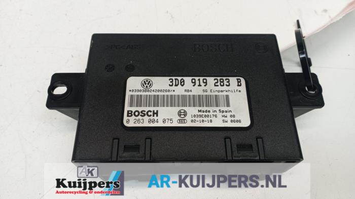 Begagnade PDC-modul Volkswagen Phaeton (3D) 6.0 W12 48V 4Motion Pris € 15,00 Marginaltabell erbjuds av Autorecycling Kuijpers