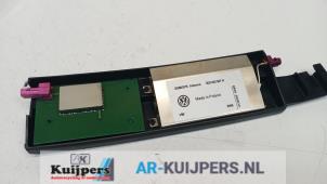 Usagé Antenne Volkswagen Phaeton (3D) 6.0 W12 48V 4Motion Prix € 35,00 Règlement à la marge proposé par Autorecycling Kuijpers