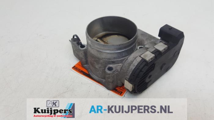 Gebrauchte Drosselklappengehäuse Volkswagen Phaeton (3D) 6.0 W12 48V 4Motion Preis € 60,00 Margenregelung angeboten von Autorecycling Kuijpers