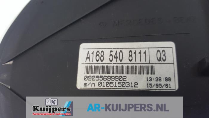 Odometer KM from a Mercedes-Benz A (W168) 1.6 A-160 2001