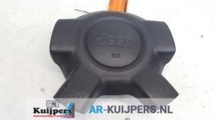 Usagé Airbag gauche (volant) Jeep Cherokee/Liberty (KJ) 2.4 16V Prix € 100,00 Règlement à la marge proposé par Autorecycling Kuijpers