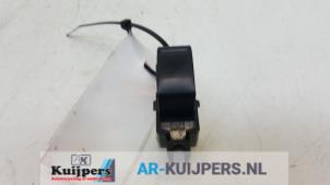 Used Electric window switch Nissan X-Trail (T30) 2.0 16V 4x4 Price € 10,00 Margin scheme offered by Autorecycling Kuijpers