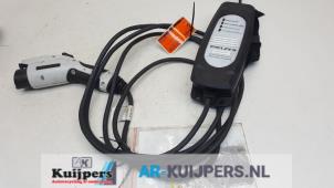 Usagé Câble de recharge électrique Volkswagen Golf VII (AUA) e-Golf Prix € 135,00 Règlement à la marge proposé par Autorecycling Kuijpers