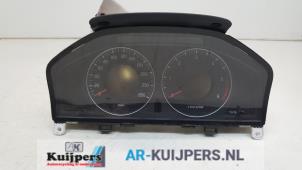 Usagé Compteur Volvo XC70 (BZ) 2.4 D5 20V AWD Prix € 65,00 Règlement à la marge proposé par Autorecycling Kuijpers