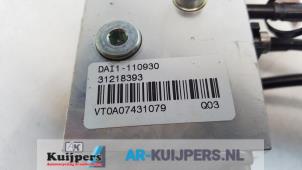 Used Motor for power tailgate closer Volvo XC70 (BZ) 2.4 D5 20V AWD Price € 80,00 Margin scheme offered by Autorecycling Kuijpers
