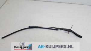 Used Front wiper arm Volvo XC70 (BZ) 2.4 D5 20V AWD Price € 15,00 Margin scheme offered by Autorecycling Kuijpers