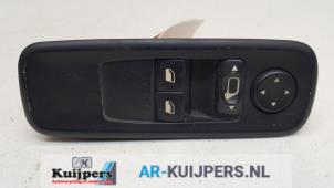 Used Electric window switch Peugeot 807 2.0 HDi 16V FAP Price € 35,00 Margin scheme offered by Autorecycling Kuijpers