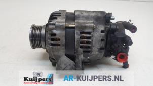 Dynamo van een Kia Carens II (FJ) 2.0 CRDI 16V 2004
