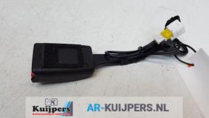 Used Front seatbelt buckle, right Citroen C4 Picasso (UD/UE/UF) 2.0 16V Autom. Price € 20,00 Margin scheme offered by Autorecycling Kuijpers