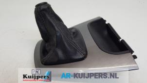 Used Gear stick cover Hyundai Tucson (JM) 2.0 16V CVVT 4x2 Price € 35,00 Margin scheme offered by Autorecycling Kuijpers