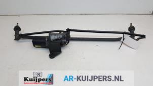 Used Wiper motor + mechanism Iveco New Daily III 35S11V,C11V Price € 35,00 Margin scheme offered by Autorecycling Kuijpers