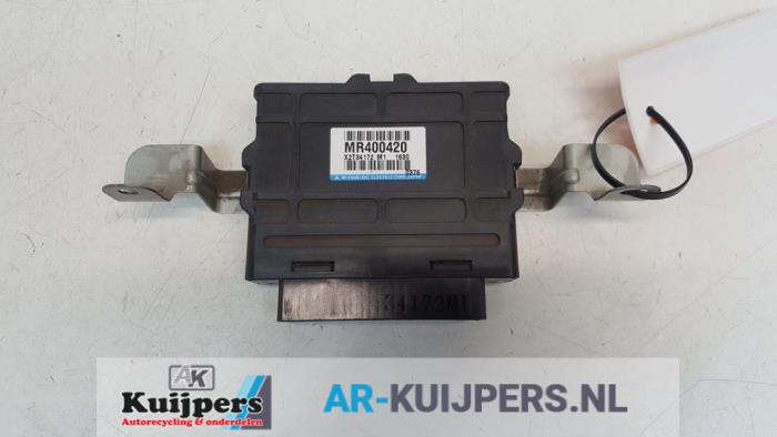 Gebrauchte ABS Steuergerät Mitsubishi Pajero Canvas Top (V6/7) 3.2 DI-D 16V Preis € 75,00 Margenregelung angeboten von Autorecycling Kuijpers