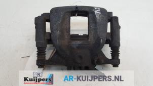 Used Front brake calliper, right Opel Vivaro 1.6 CDTI 115 Price € 20,00 Margin scheme offered by Autorecycling Kuijpers