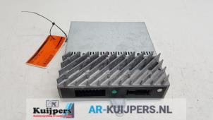 Usagé Amplificateur audio BMW 5 serie Touring (E39) 525i 24V Prix € 70,00 Règlement à la marge proposé par Autorecycling Kuijpers