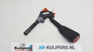 Used Front seatbelt buckle, right BMW 5 serie Touring (E39) 525i 24V Price € 35,00 Margin scheme offered by Autorecycling Kuijpers