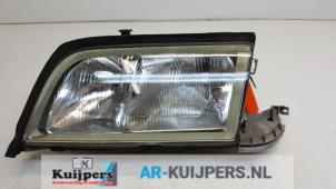 Used Headlight, left Mercedes C Combi (S202) 2.2 C-220 TD 16V Price € 20,00 Margin scheme offered by Autorecycling Kuijpers