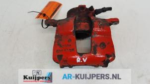 Used Front brake calliper, right Fiat Bravo (198A) 1.4 T-Jet 16V 150 Price € 20,00 Margin scheme offered by Autorecycling Kuijpers