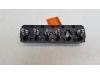Multi-functional window switch from a MINI Mini One/Cooper (R50) 1.6 16V One 2002