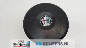 Usagé Airbag gauche (volant) Alfa Romeo 159 (939AX) 1.8 MPI 16V Prix € 50,00 Règlement à la marge proposé par Autorecycling Kuijpers