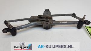 Used Wiper motor + mechanism Alfa Romeo 159 (939AX) 1.8 MPI 16V Price € 45,00 Margin scheme offered by Autorecycling Kuijpers