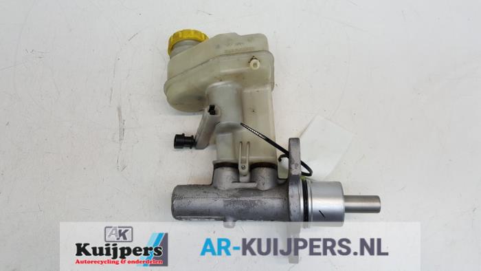 Gebrauchte Hauptbremszylinder Alfa Romeo 159 (939AX) 1.8 MPI 16V Preis € 75,00 Margenregelung angeboten von Autorecycling Kuijpers