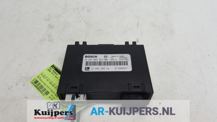 Begagnade PDC-modul Saab 9-3 II Sport Sedan (YS3F) 2.0t 16V Pris € 15,00 Marginaltabell erbjuds av Autorecycling Kuijpers