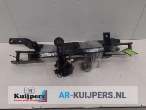 Used Towbar Peugeot 607 (9D/U) 2.9 V6 24V Price € 95,00 Margin scheme offered by Autorecycling Kuijpers