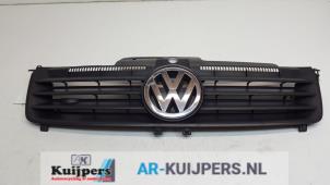 Usados Rejilla Volkswagen Polo IV (9N1/2/3) 1.4 16V Precio € 20,00 Norma de margen ofrecido por Autorecycling Kuijpers