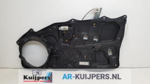 Gebrauchte Fenstermechanik 4-türig rechts vorne Mazda RX-8 (SE17) M5 Preis € 30,00 Margenregelung angeboten von Autorecycling Kuijpers