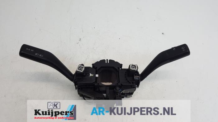 Combination switch (wiper/turn signal)
