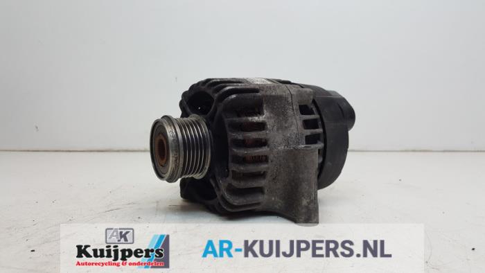 Begagnade Dynamo Opel Astra H GTC (L08) 1.3 CDTI 16V Ecotec Pris € 39,00 Marginaltabell erbjuds av Autorecycling Kuijpers