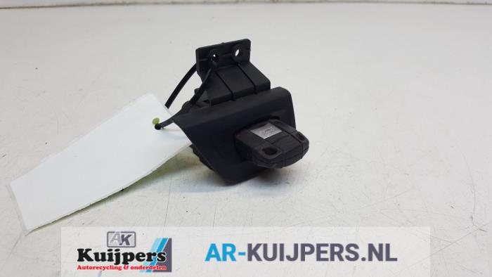 Używane Stacyjka + Kluczyk BMW 1 serie (E81) 120d 16V Cena € 24,00 Procedura marży oferowane przez Autorecycling Kuijpers