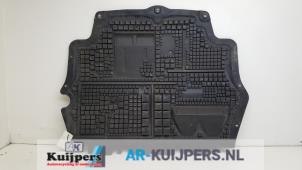 Used Engine protection panel Volkswagen Passat Variant (3C5) 2.0 TDI 16V 135 Price € 50,00 Margin scheme offered by Autorecycling Kuijpers