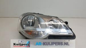 Used Headlight, right Volkswagen Polo IV (9N1/2/3) 1.2 Price € 35,00 Margin scheme offered by Autorecycling Kuijpers