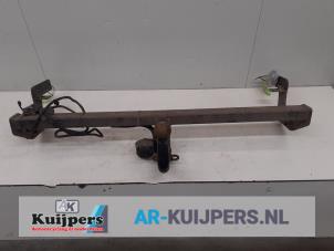 Used Towbar Peugeot 207 SW (WE/WU) 1.4 16V Vti Price € 75,00 Margin scheme offered by Autorecycling Kuijpers