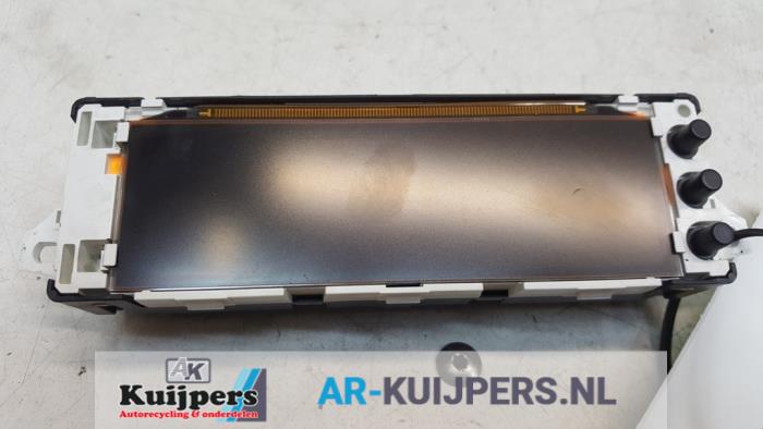 Used Interior display Peugeot 207 SW (WE/WU) 1.4 16V Vti Price € 20,00 Margin scheme offered by Autorecycling Kuijpers